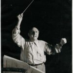 Dimitri Tiomkin conducting